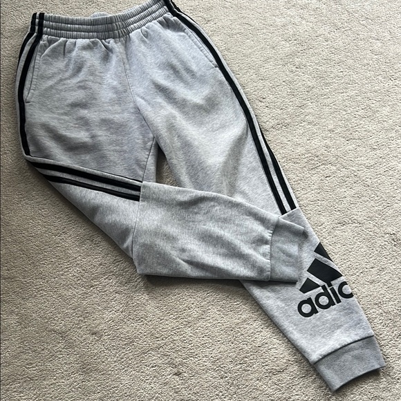 Adidas Grey and Black Youth Joggers with Tapered Ankle Design - Picture 1 of 6